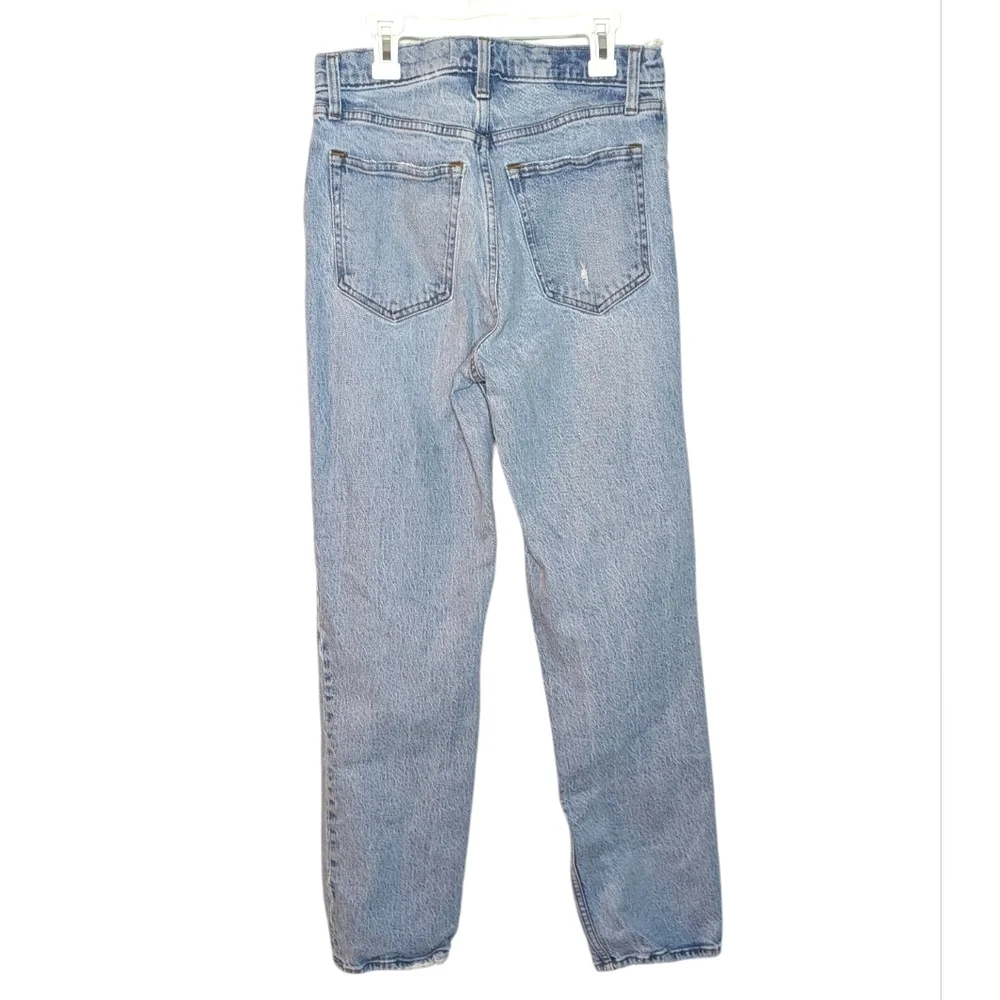 Abercrombie & Fitch Jeans Size 28/6 90s Straight Leg Ultra High Rise Distressed